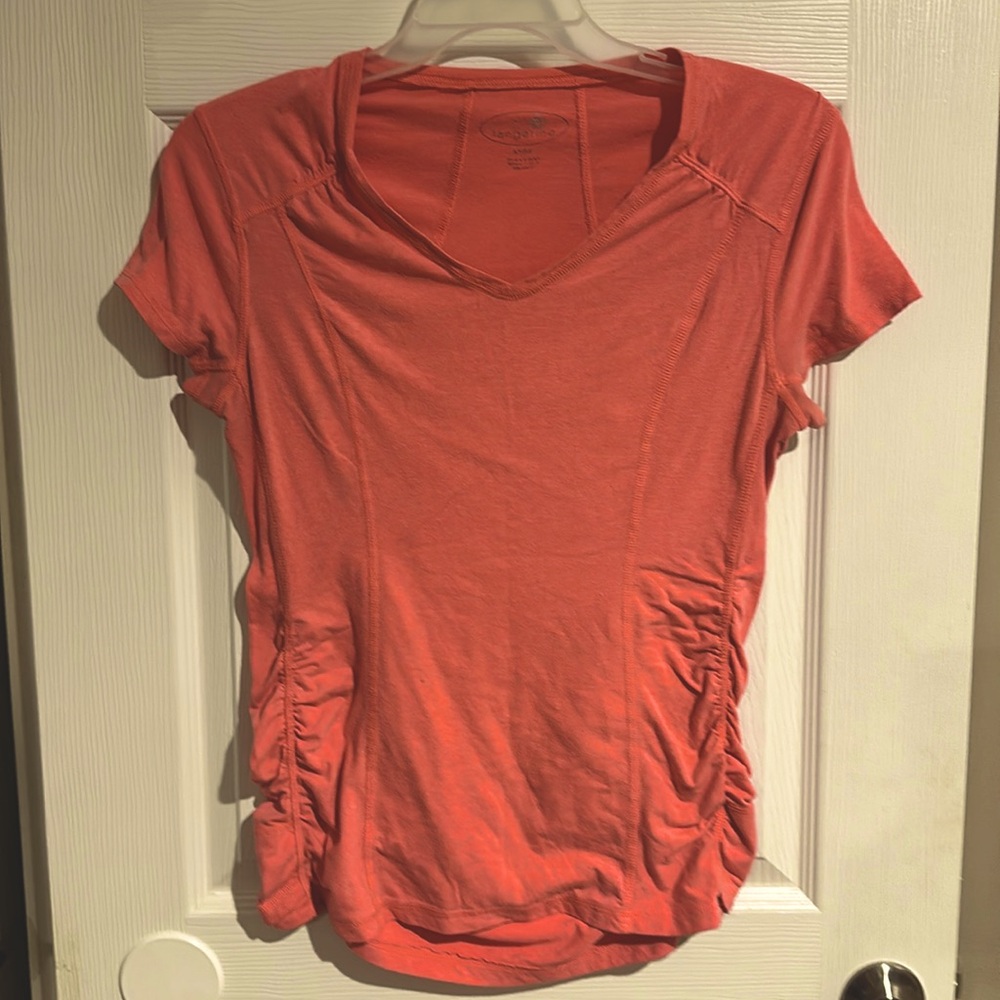 ⭐️ Free w/closet purchase- Tangerine brand Ruched short sleeved top